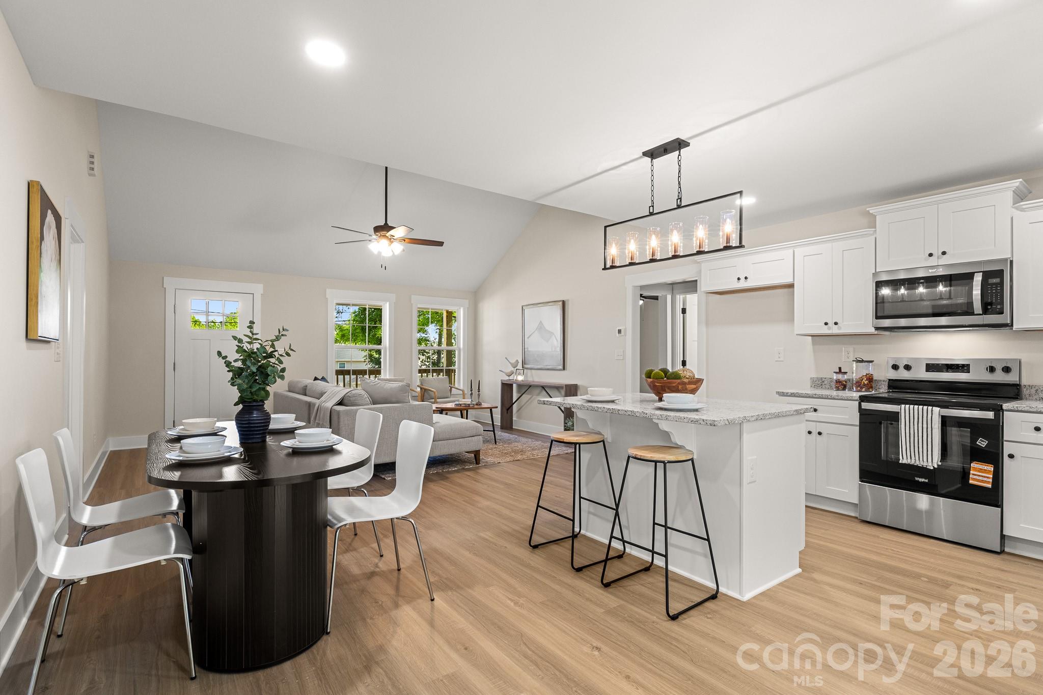 428 4th Street York, SC 29745 - Photo 4 of 32