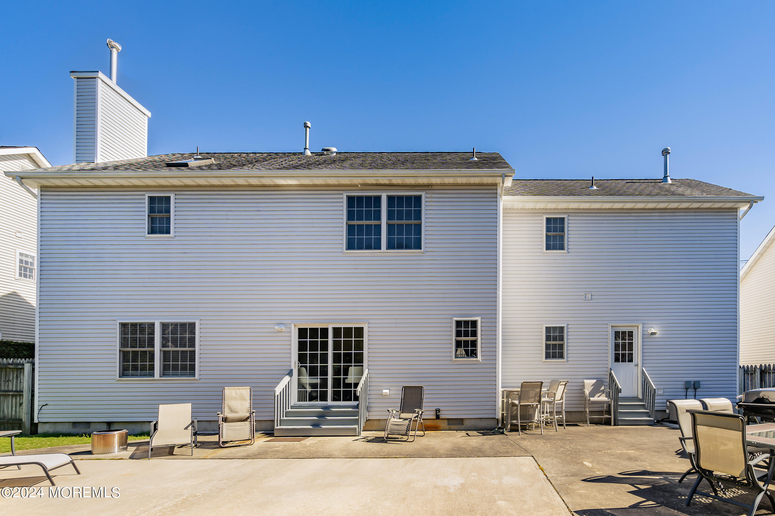 1415 Dorset Dock Road Point Pleasant, NJ 08742 - Photo 24 of 27 a front view of a house with a yard