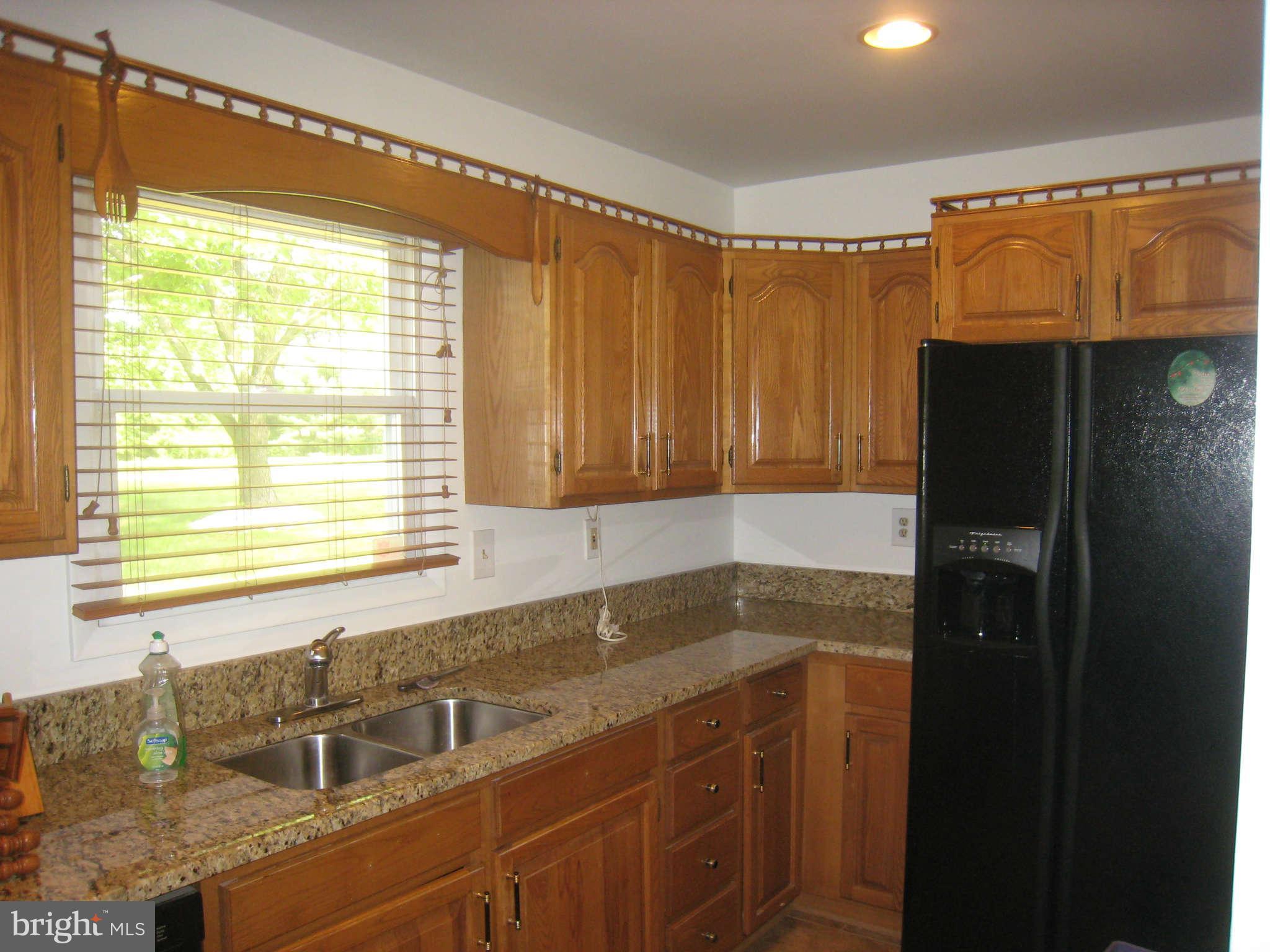 7468 Race Road Hanover, MD 21076 - Photo 5 of 18 Kitchen