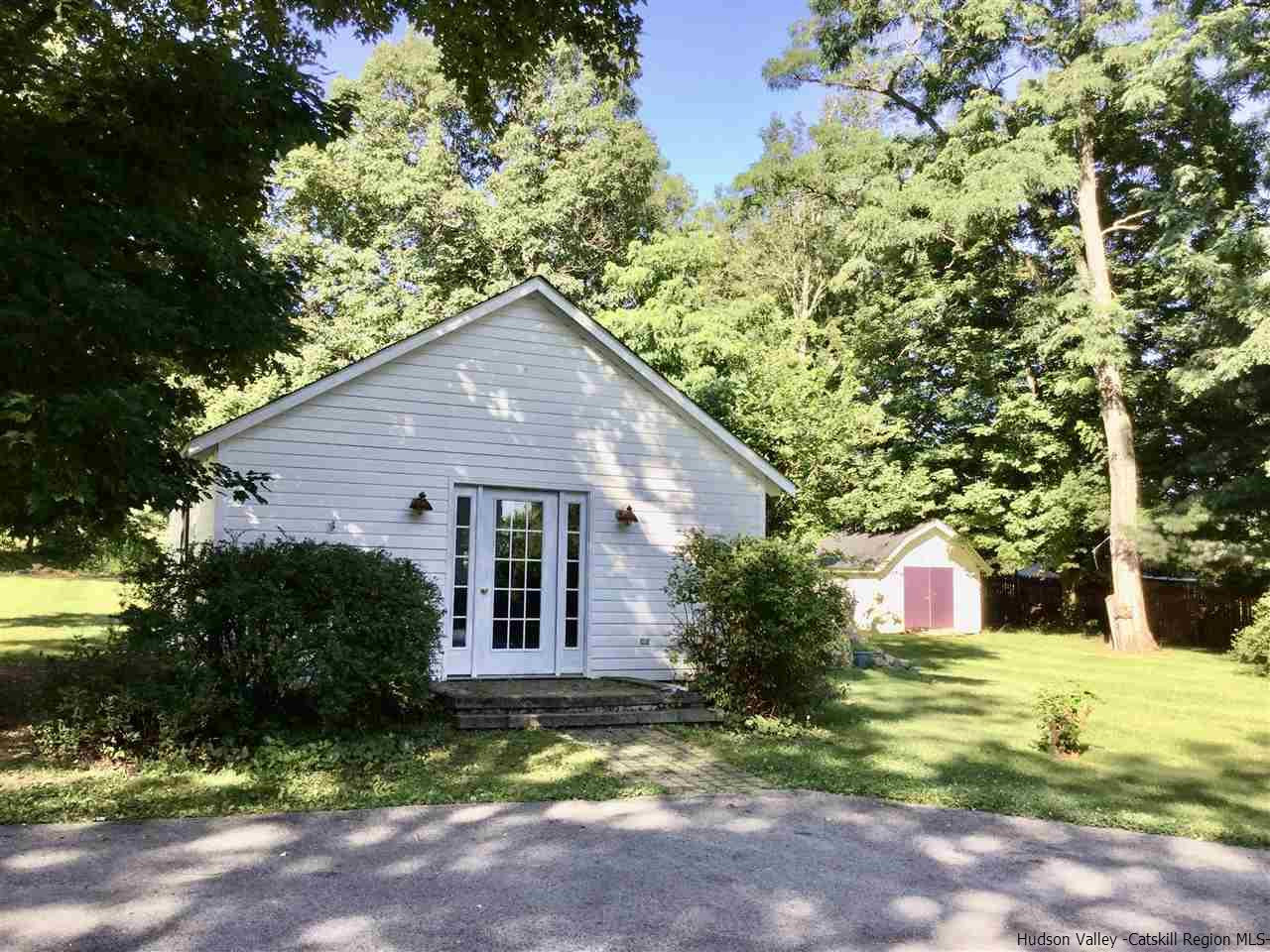 23 Bruyn Turnpike Wallkill, NY 12589 - Photo 4 of 19 a front view of house with yard