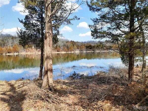 $72,000 | 609 Devonshire Lane, De Soto, MO 63020