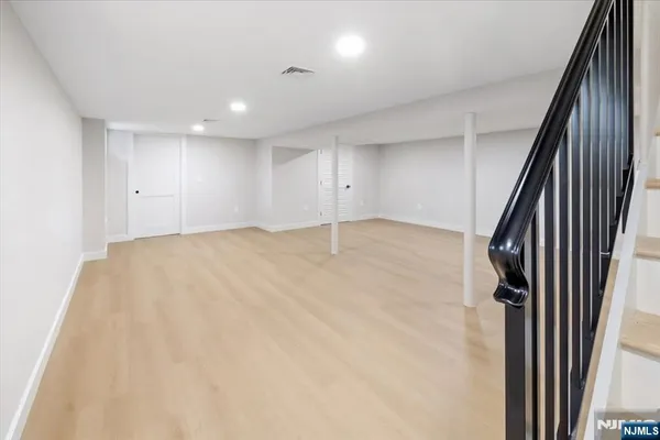 $4,900 | 355 Rea Avenue, Hawthorne, NJ 07506