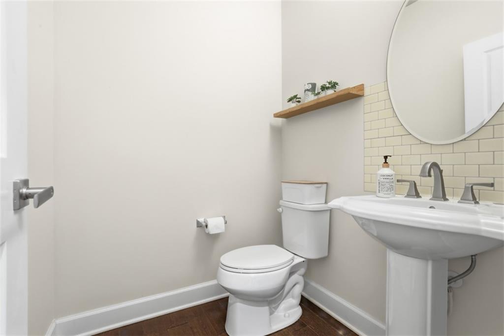 4454 Walnut Ridge Circle McDonald, PA 15057 - Photo 14 of 38