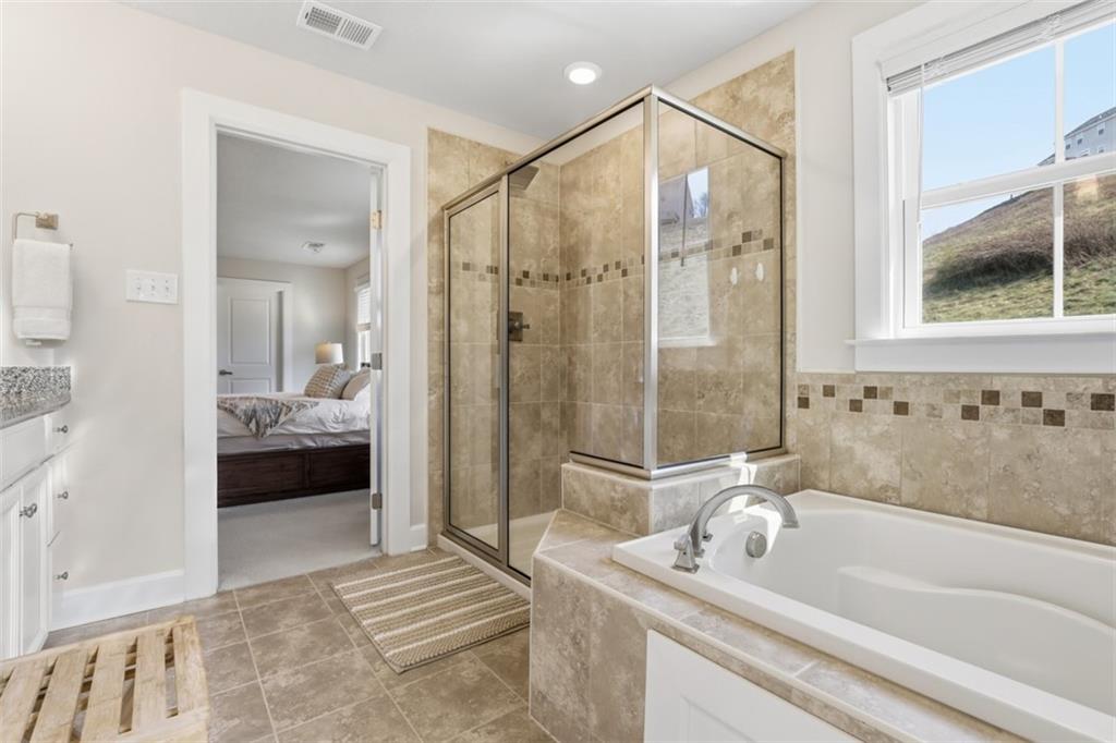 4454 Walnut Ridge Circle McDonald, PA 15057 - Photo 19 of 38