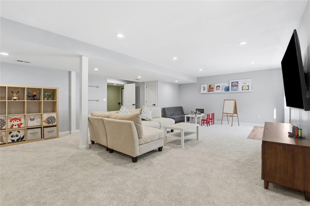 4454 Walnut Ridge Circle McDonald, PA 15057 - Photo 29 of 38