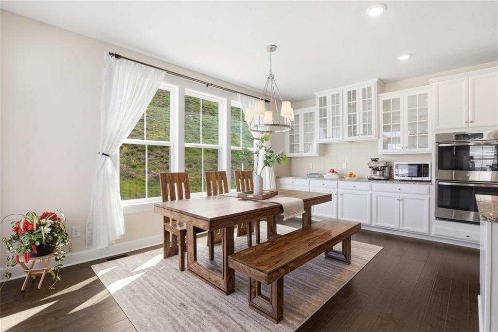 4454 Walnut Ridge Circle McDonald, PA 15057 - Photo 9 of 38