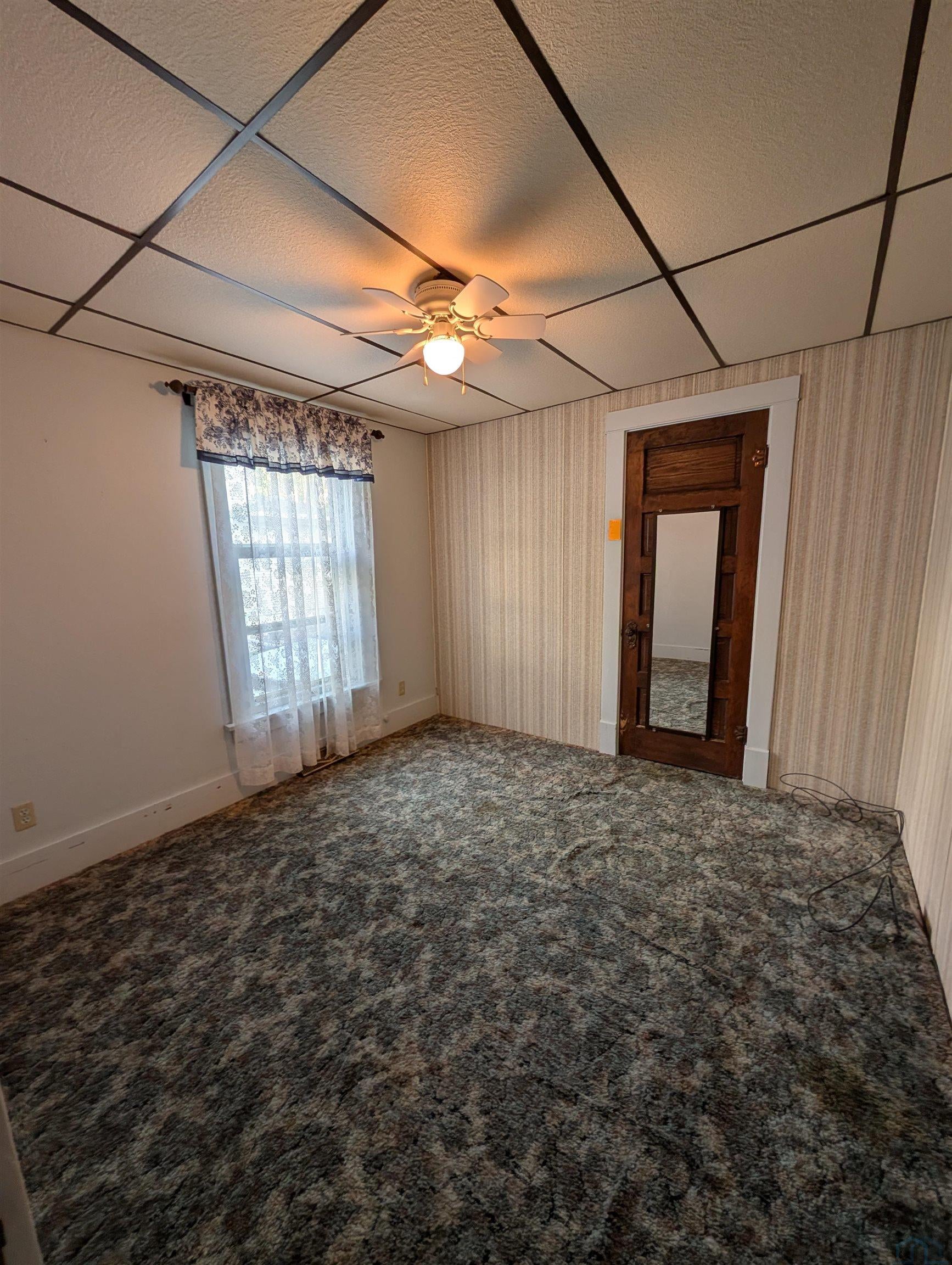 911 10th Street Sheldon, IA 51201 - Photo 9 of 17 Gallery Image 9