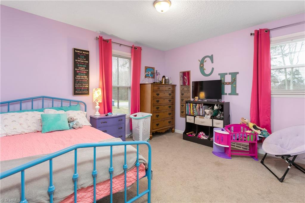 4312 Lormar Road Greensboro, NC 27406 - Photo 13 of 19 Gallery Image 13