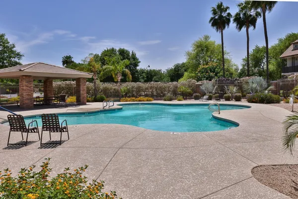 $2,250 | 1380 South Sabino Drive, Gilbert, AZ 85296