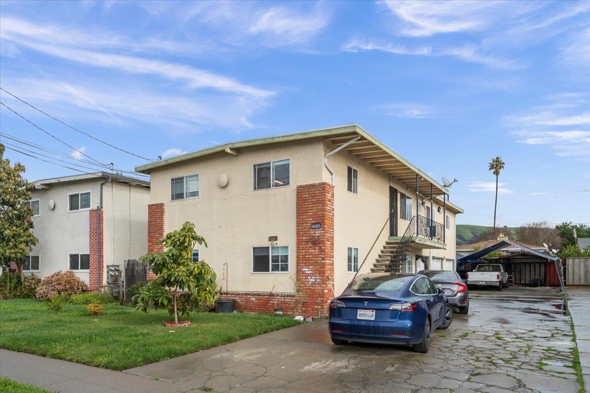 33638 9th Street Union City, CA 94587 - Photo 2 of 20