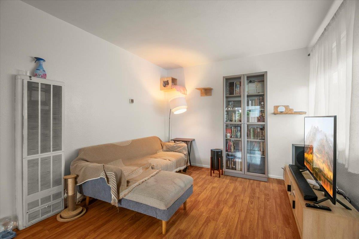 33638 9th Street Union City, CA 94587 - Photo 4 of 20