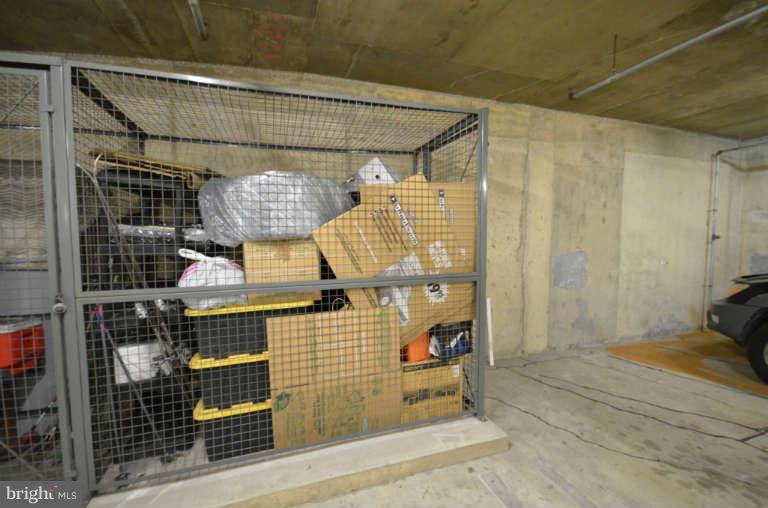 1111 11th Street Northwest, Unit 902 Washington, DC 20001 - Photo 18 of 20 Interior (General)