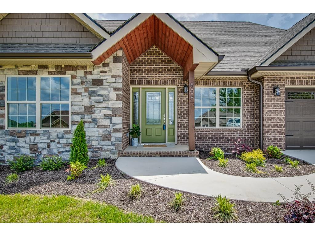 808 Hales Chapel Road Gray, TN 37615 - Photo 8 of 36 Photo 8