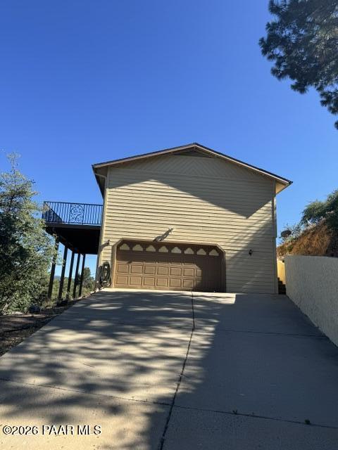 Driveway 2 car garage