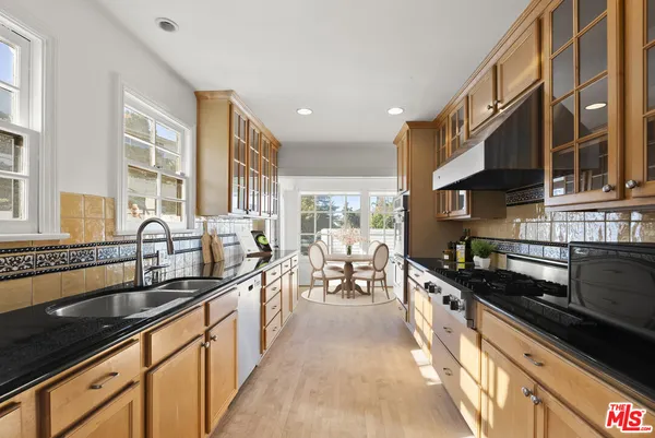 $6,500 | 2901 Angus Street, Los Angeles, CA 90039