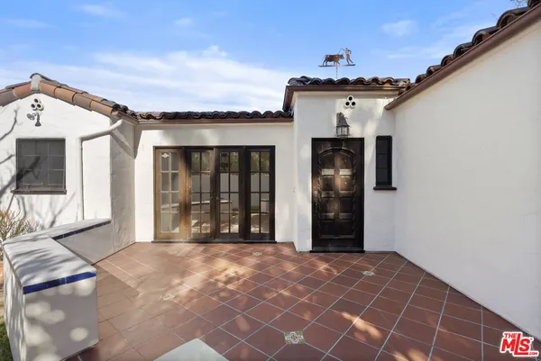 $6,500 | 2901 Angus Street, Los Angeles, CA 90039