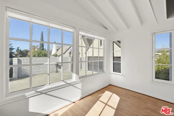 $6,500 | 2901 Angus Street, Los Angeles, CA 90039