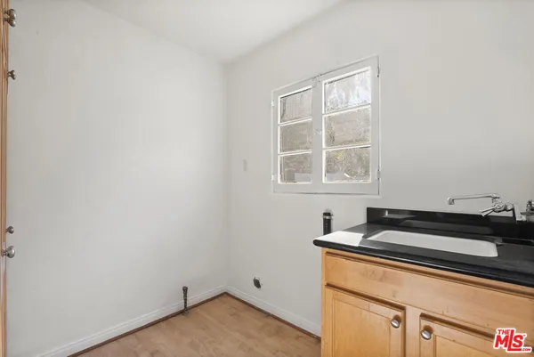 $6,500 | 2901 Angus Street, Los Angeles, CA 90039
