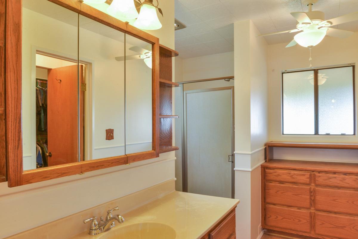 51682 Coyote Ridge Road Oakhurst, CA 93644 - Photo 9 of 41 Gallery Image 9