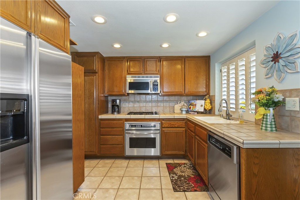 7346 Springmill Place Rancho Cucamonga, CA 91730 - Photo 13 of 37