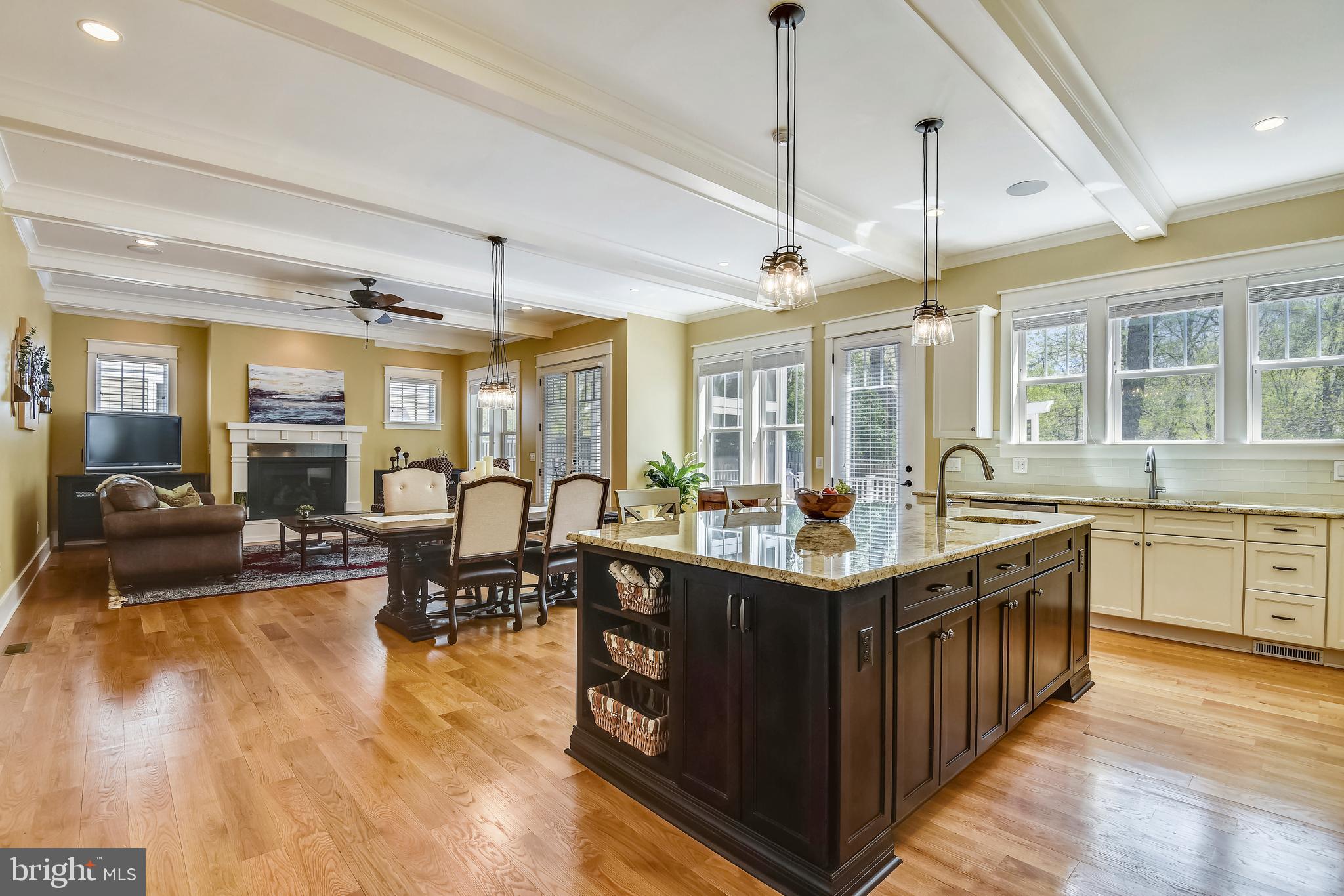 622 Tapawingo Road Southwest Vienna, VA 22180 - Photo 13 of 60 Gallery Image 13