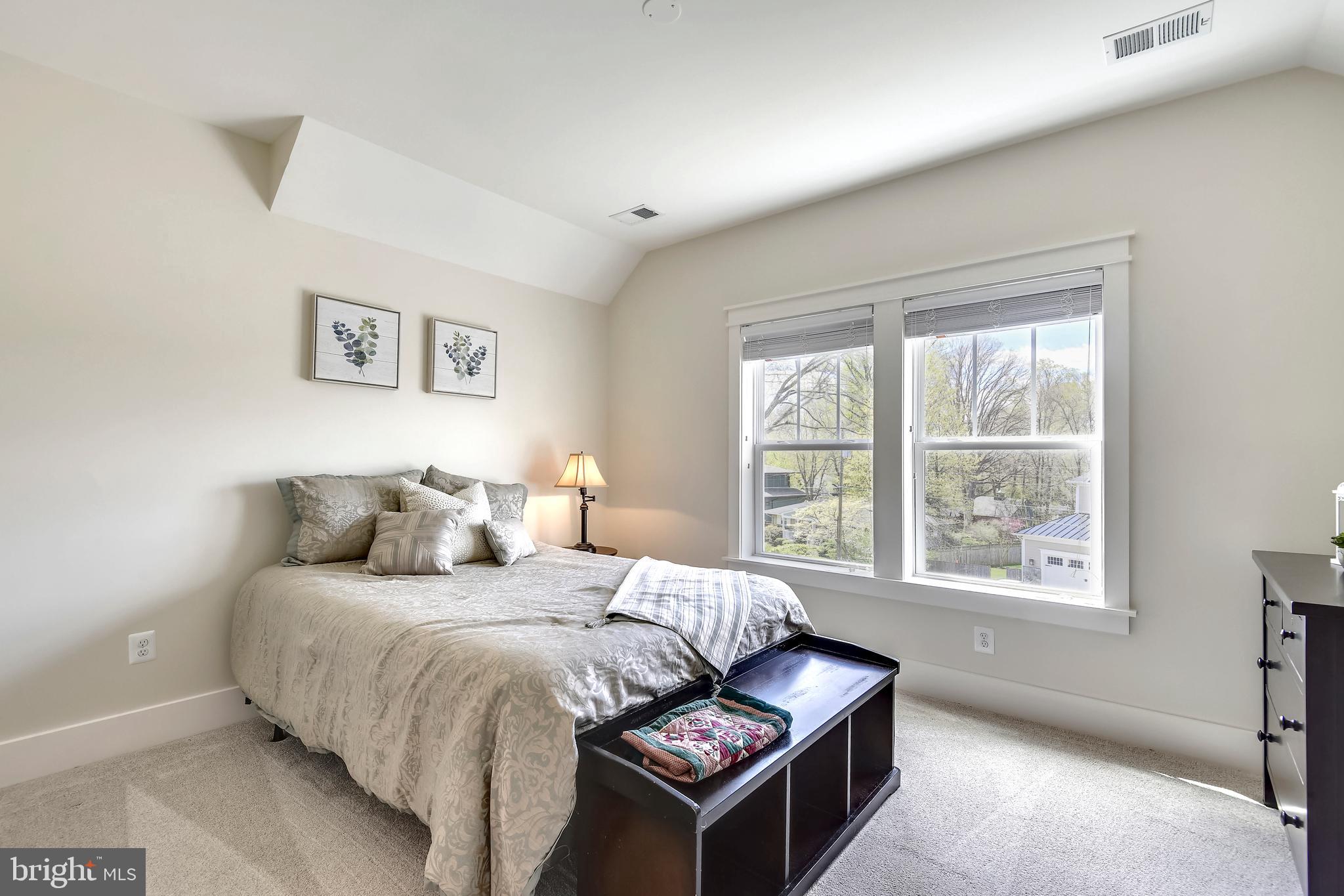 622 Tapawingo Road Southwest Vienna, VA 22180 - Photo 39 of 60 Gallery Image 39