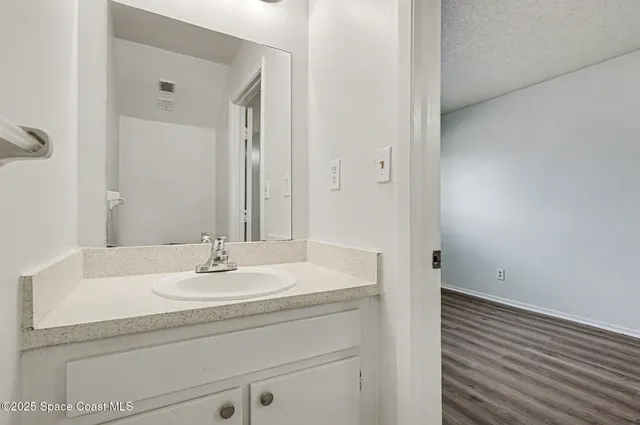 $1,395 | 204 Seminole Avenue West, Unit 13, Melbourne, FL 32901