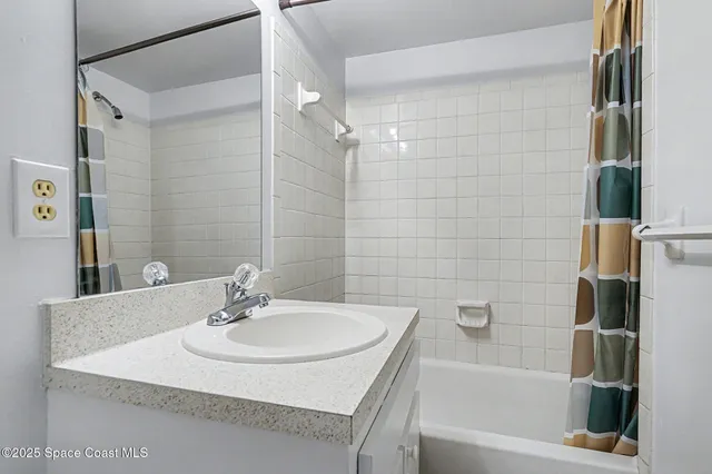 $1,395 | 204 Seminole Avenue West, Unit 13, Melbourne, FL 32901