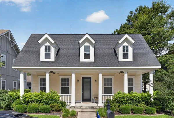$425,000 | 203 Ilderton Street, Summerville, SC 29483