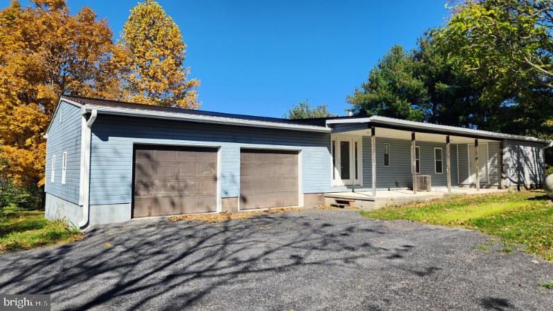 8872 Path Valley Road Fort Loudon, PA 17224 - Photo 3 of 26 Gallery Image 3