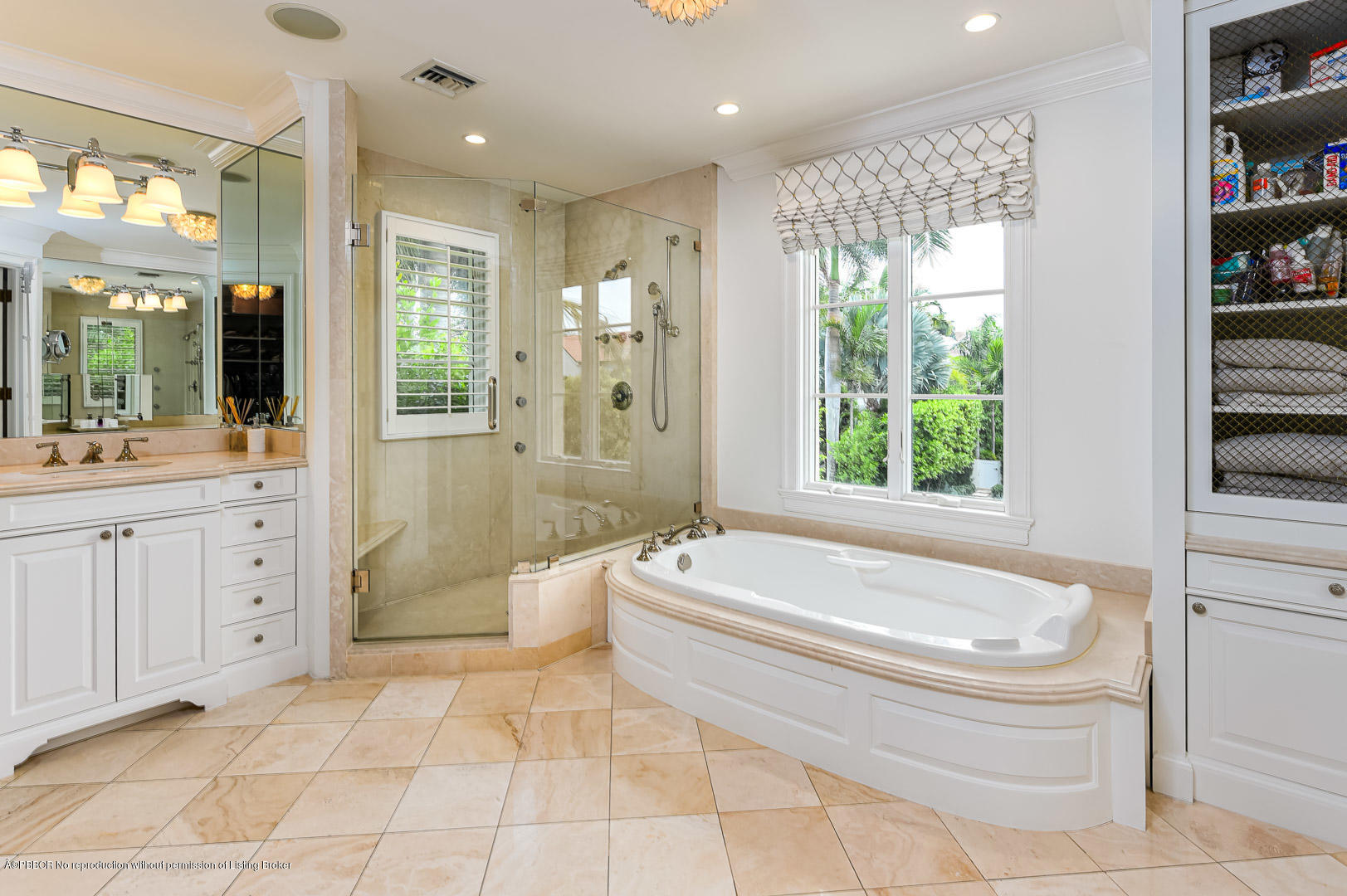 341 Garden Road Palm Beach, FL 33480 - Photo 16 of 35 Master Bathroom