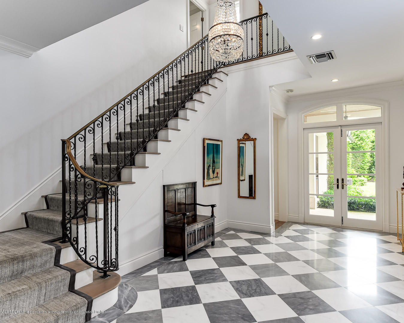341 Garden Road Palm Beach, FL 33480 - Photo 3 of 35 Foyer
