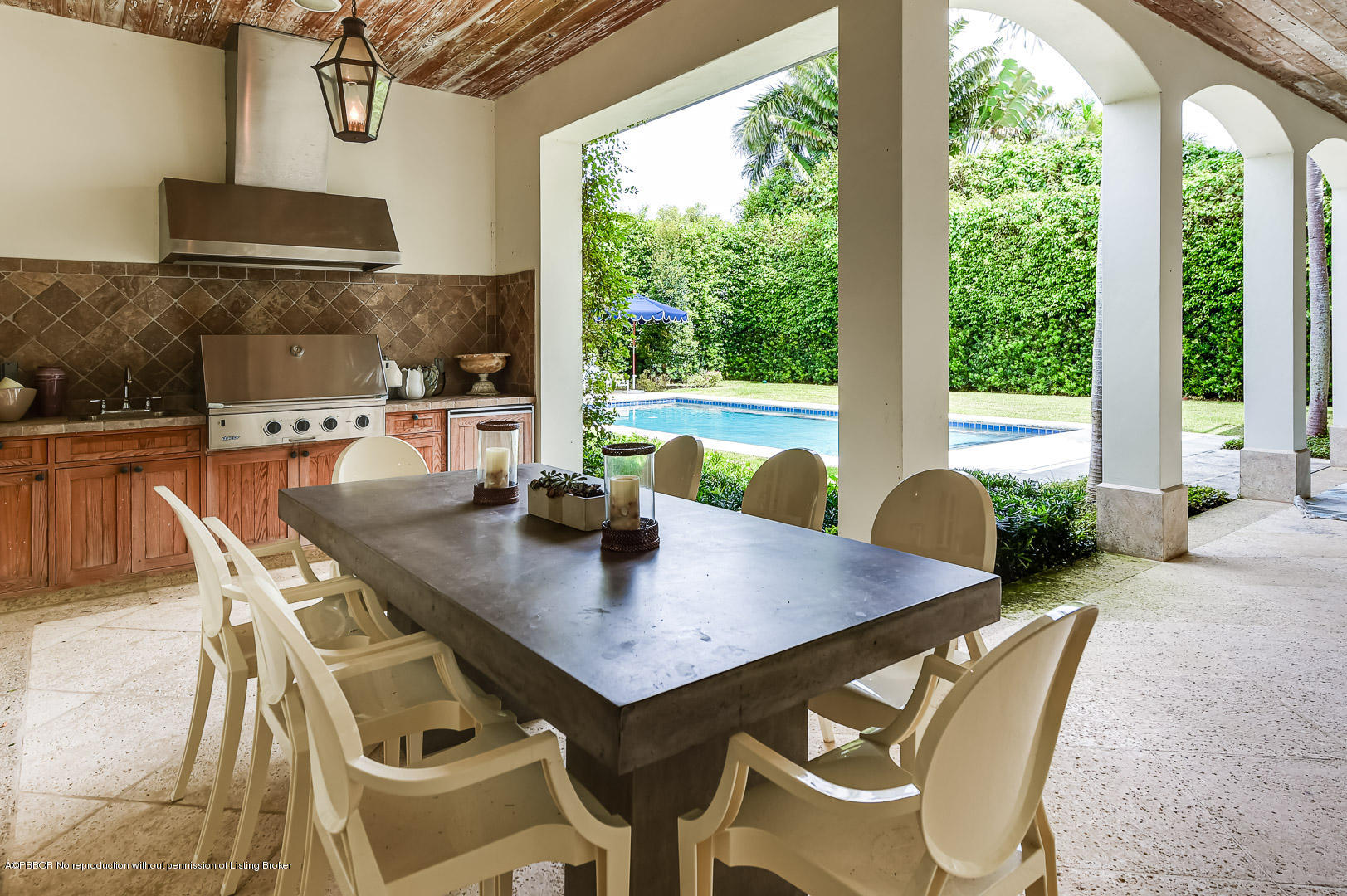 341 Garden Road Palm Beach, FL 33480 - Photo 22 of 35 Covered Loggia with Built-in Grill
