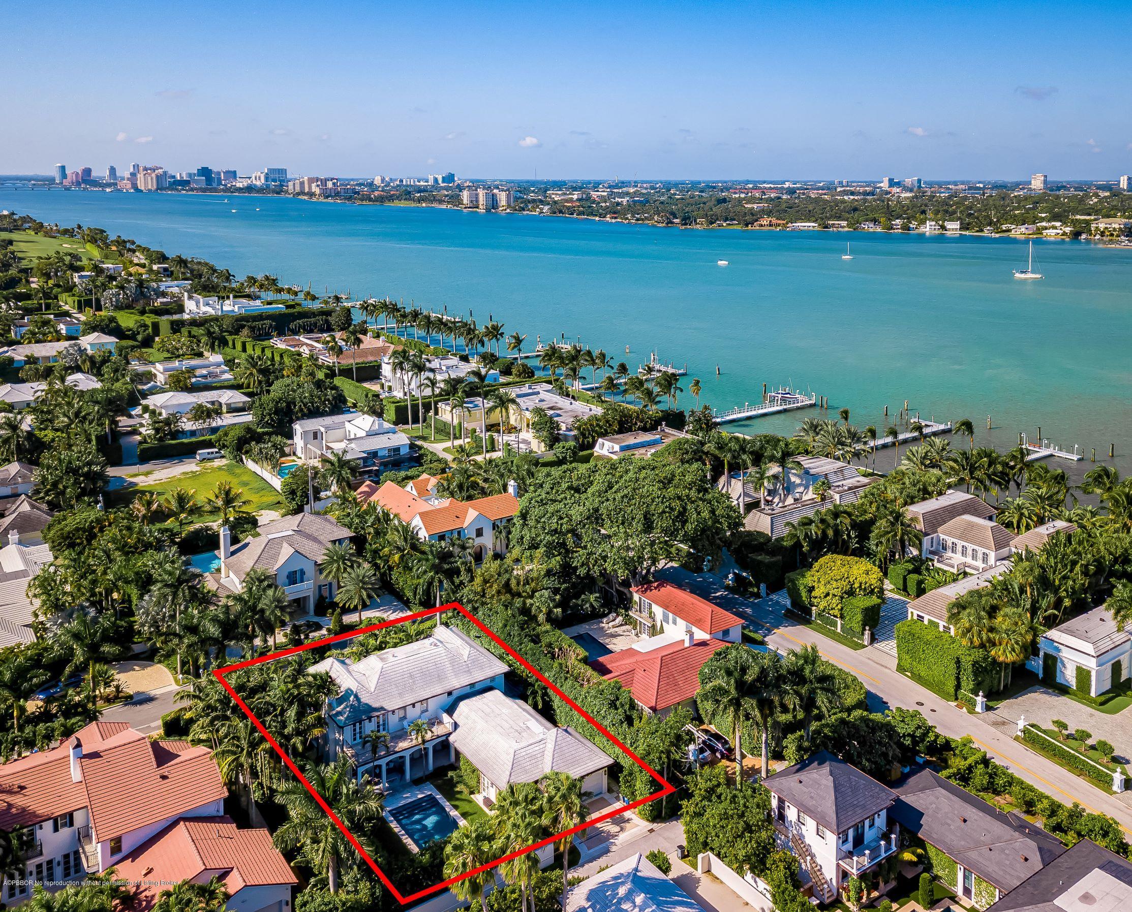 341 Garden Road Palm Beach, FL 33480 - Photo 32 of 35 341 Garden Rd Aerial - MLS-7