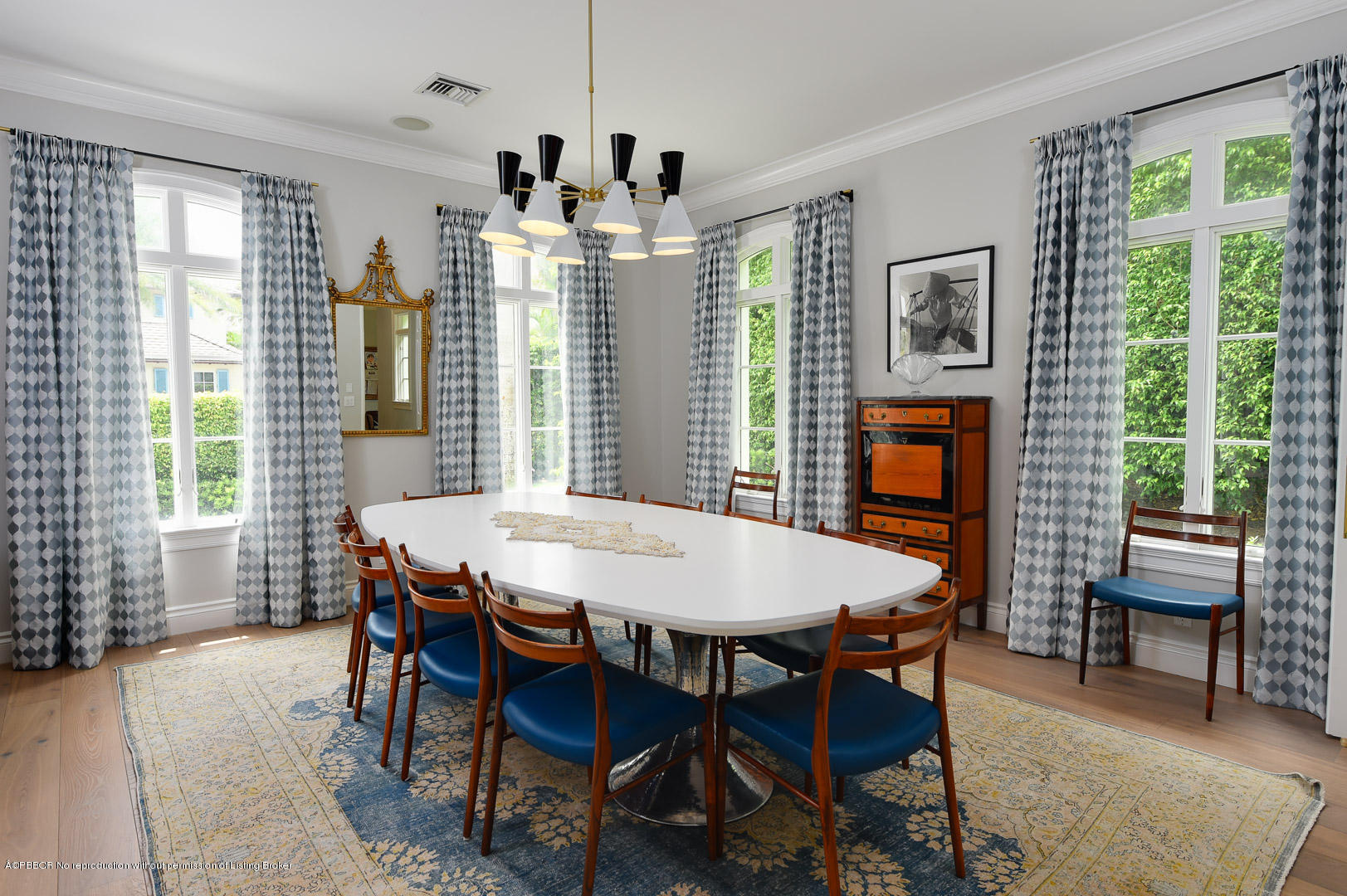 341 Garden Road Palm Beach, FL 33480 - Photo 9 of 35 Formal Dining Room