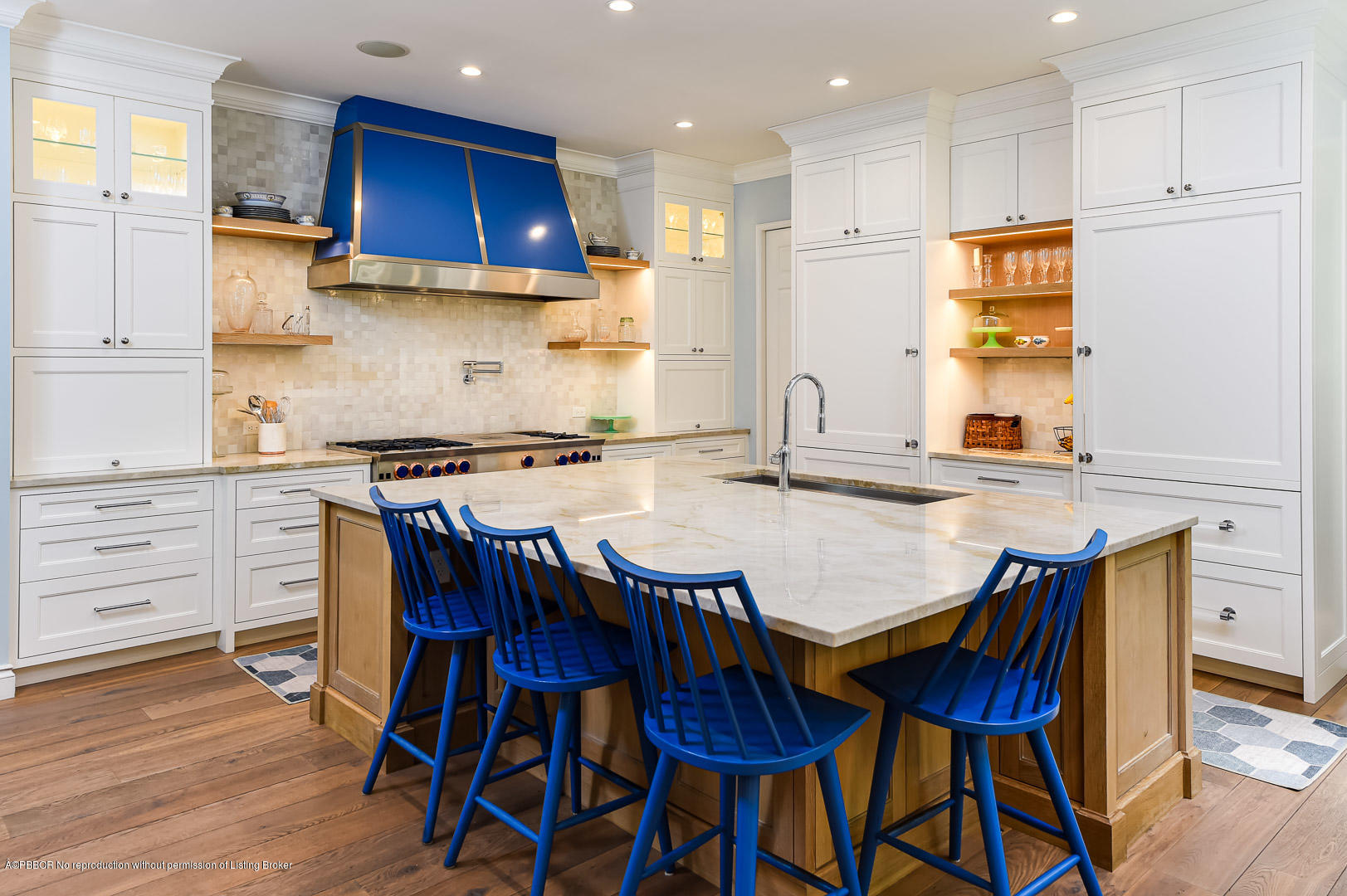 341 Garden Road Palm Beach, FL 33480 - Photo 10 of 35 Eat-In Kitchen