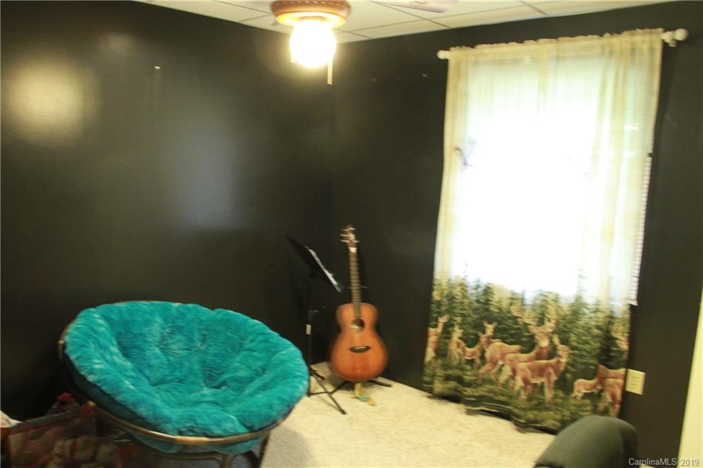 55 Ben Clark Road Marshall, NC 28753 - Photo 18 of 32 Gallery Image 18
