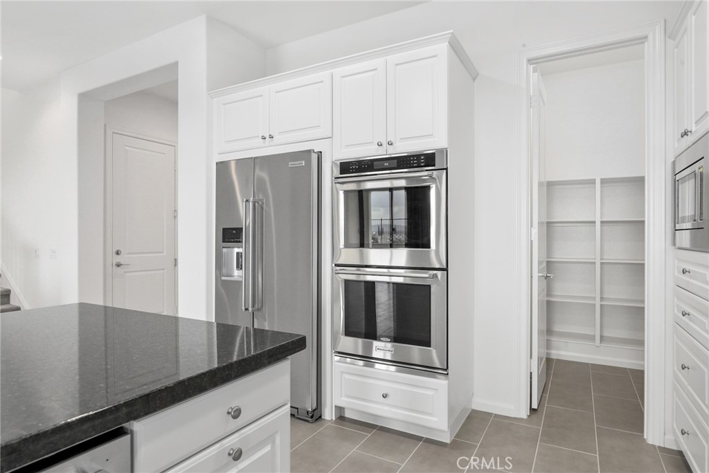 676 Desert Willow Road Azusa, CA 91702 - Photo 15 of 59