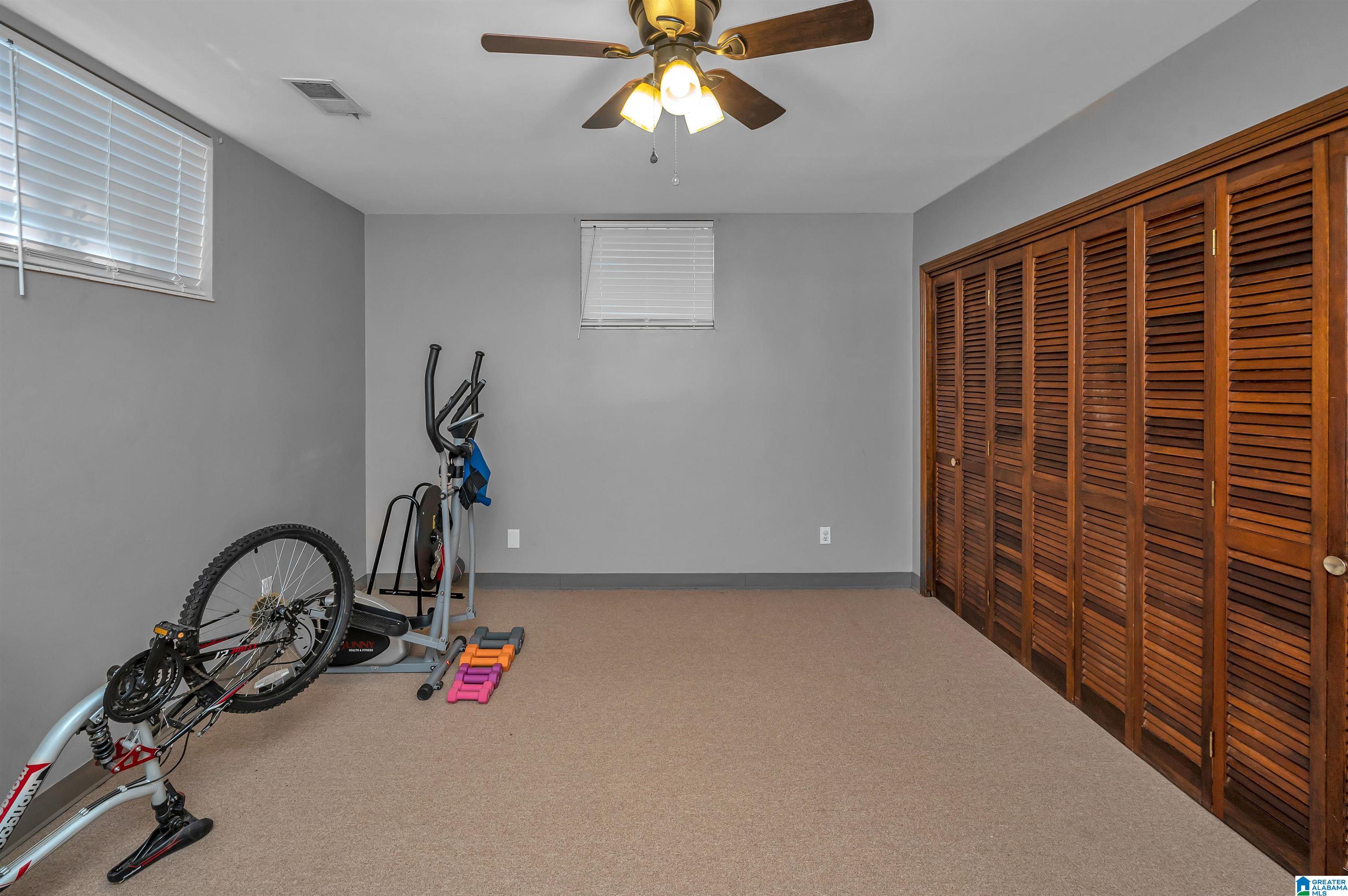 155 Kenilworth Road Bessemer, AL 35023 - Photo 34 of 41