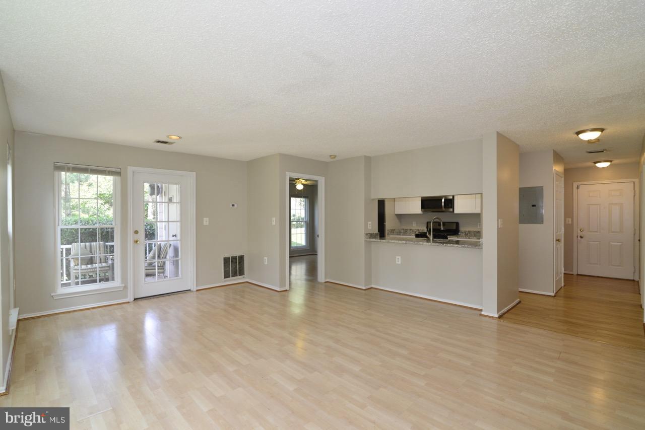 20950 Timber Ridge Terrace, Unit 103 Ashburn, VA 20147 - Photo 12 of 30 Dining Room