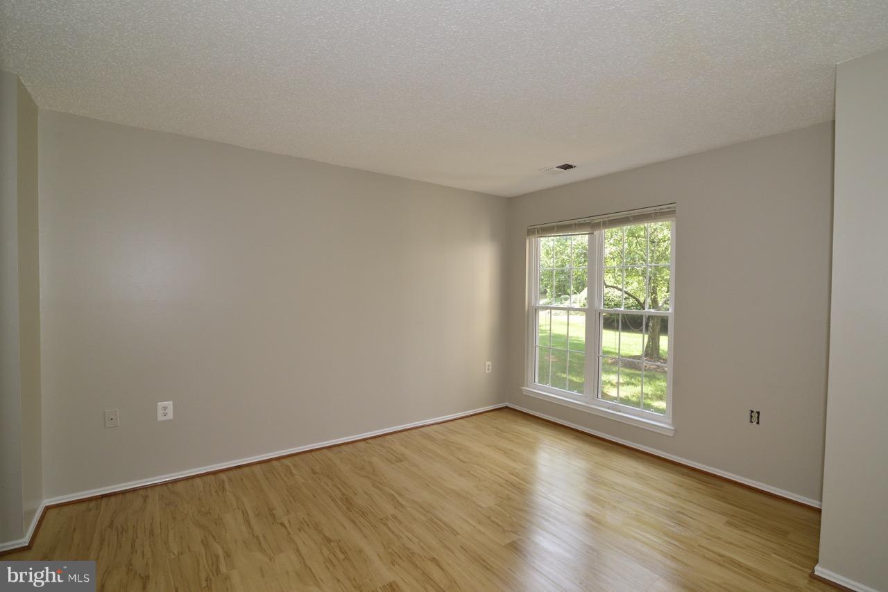20950 Timber Ridge Terrace, Unit 103 Ashburn, VA 20147 - Photo 19 of 30 Bedroom