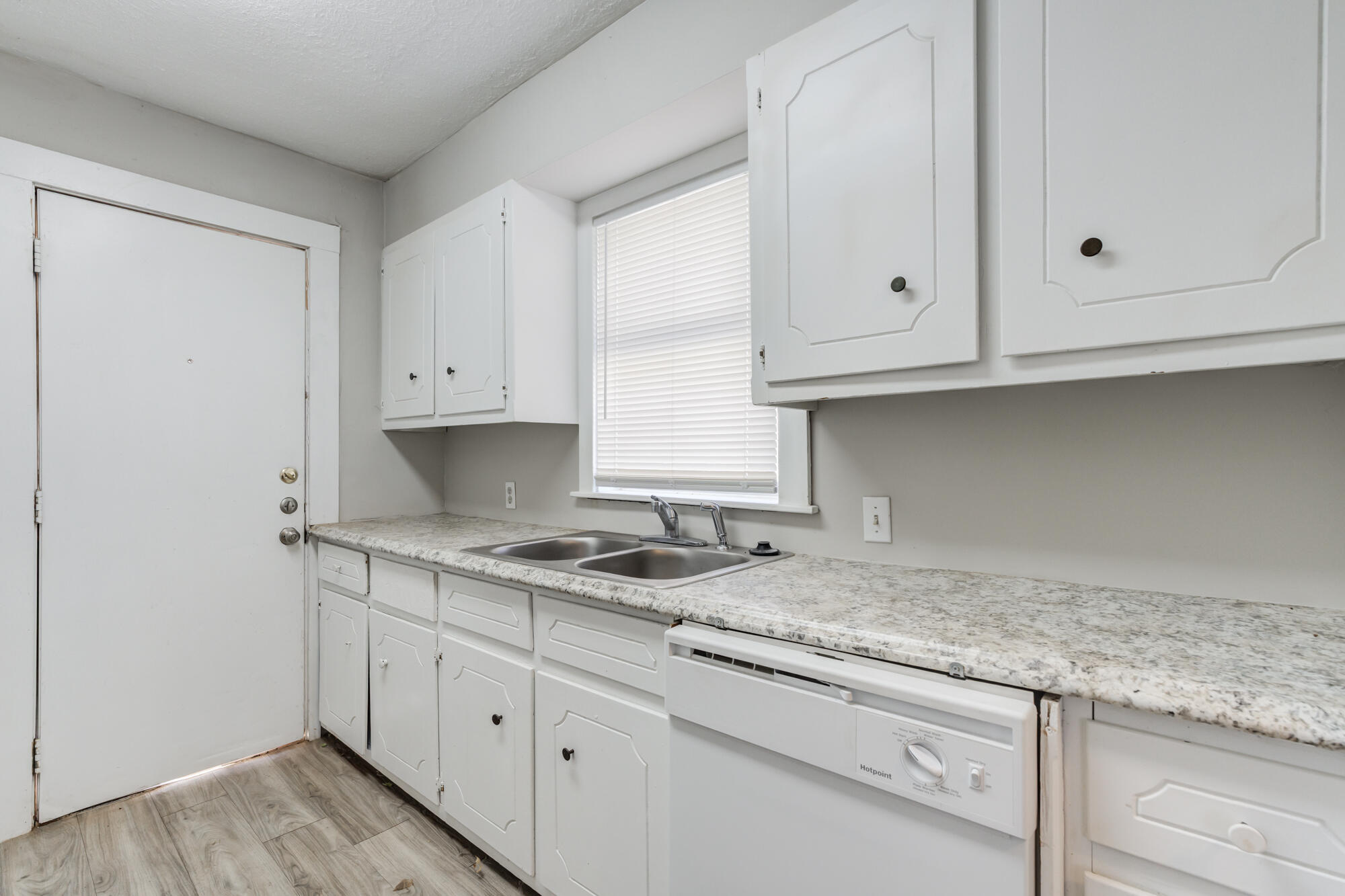 2207 20th Street Lubbock, TX 79411 - Photo 12 of 22 wgp (10 of 22)