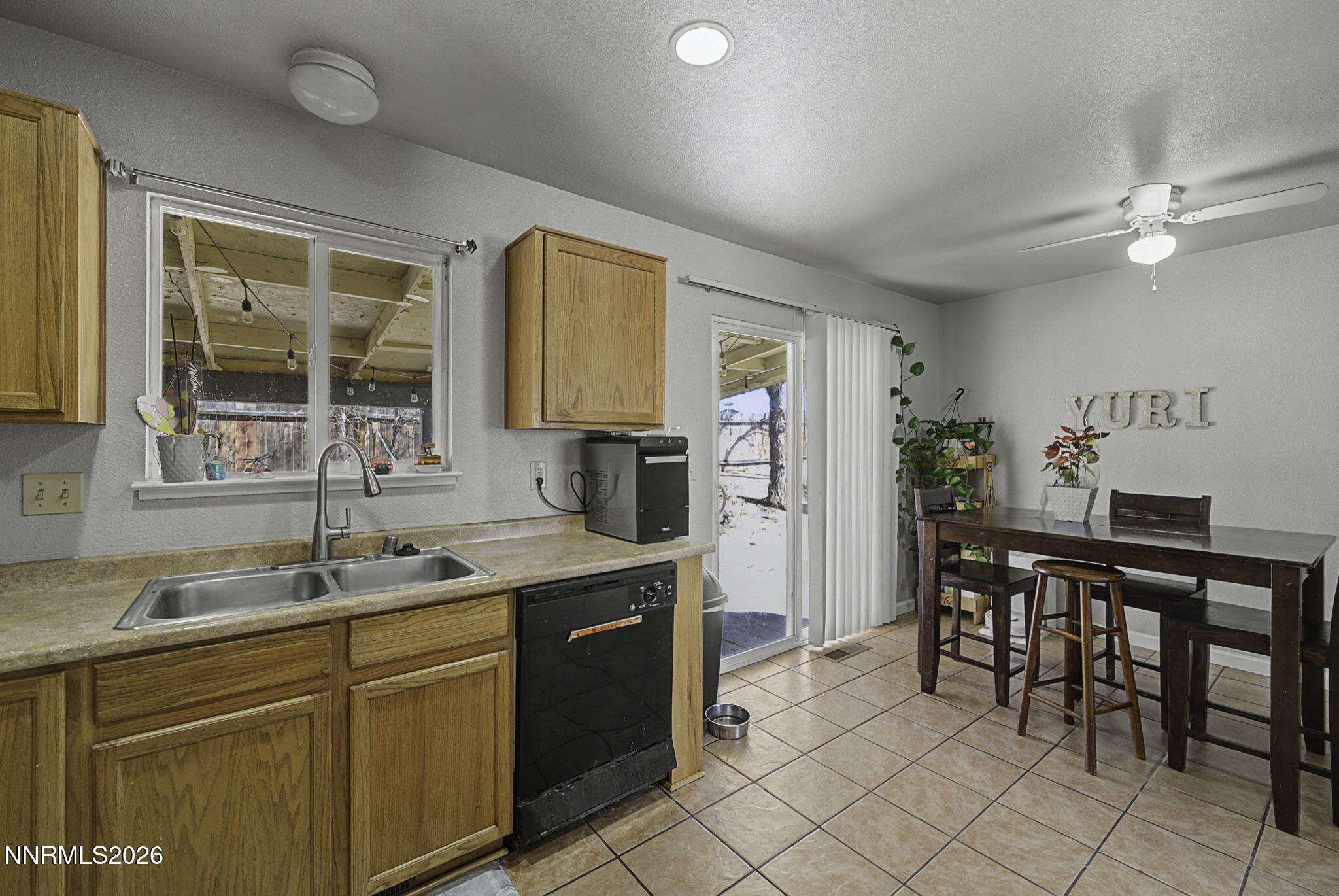 13616 Mt Olympus Street Reno, NV 89506 - Photo 11 of 33 11-10_DSC02193-Edit