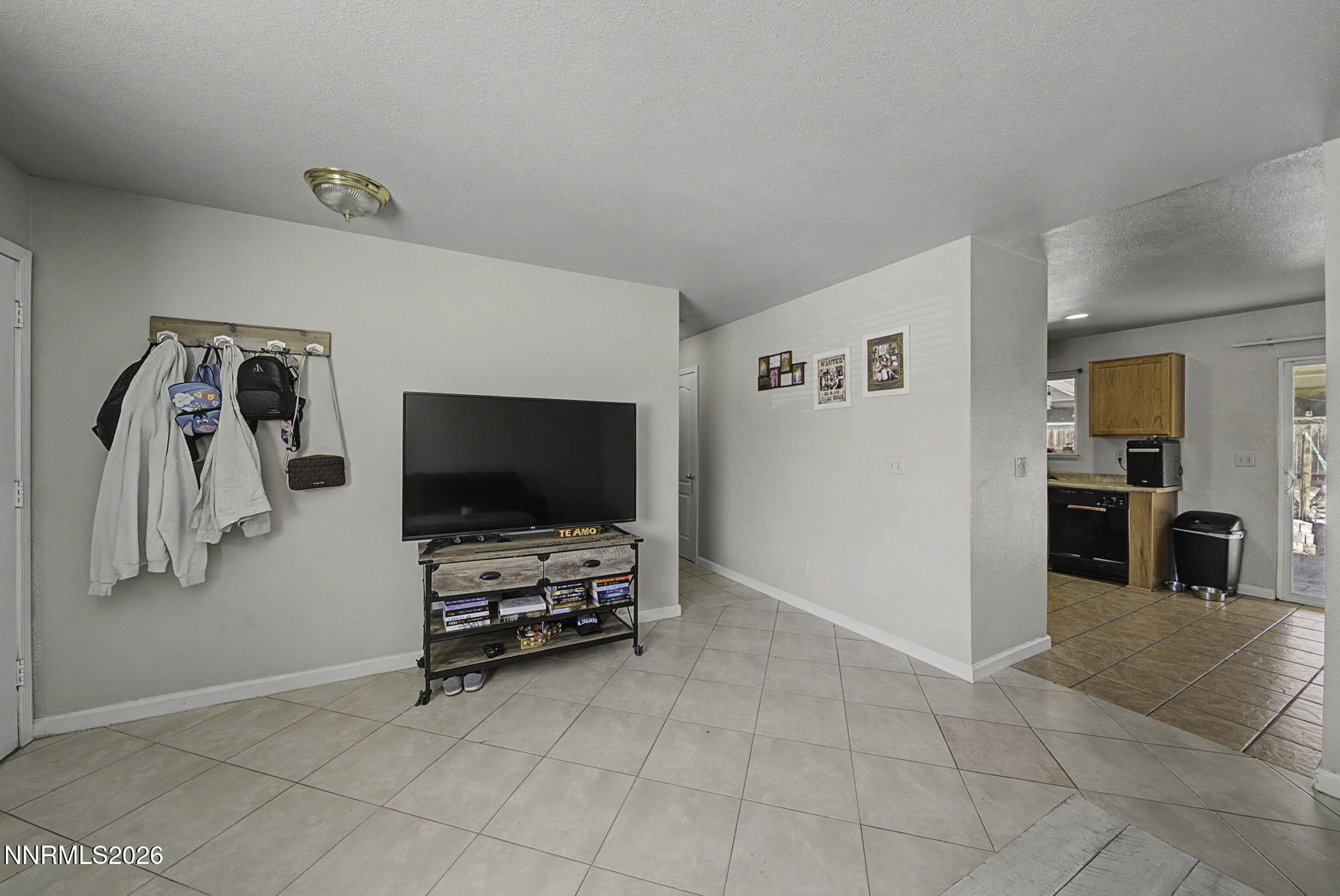 13616 Mt Olympus Street Reno, NV 89506 - Photo 7 of 33 7-03_DSC02158-Edit