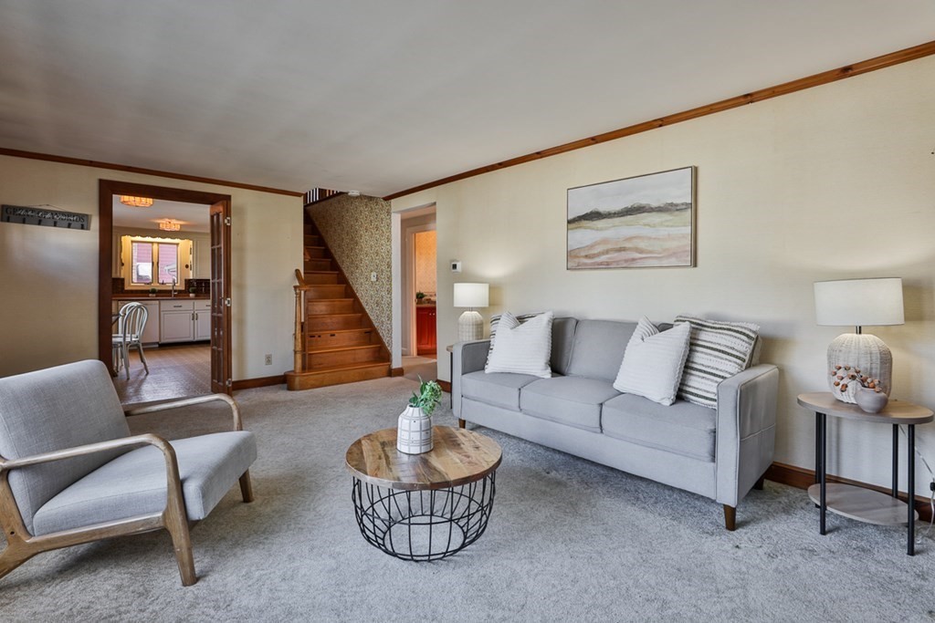 40 Hillcrest Road Wakefield, MA 01880 - Photo 17 of 40 Gallery Image 17