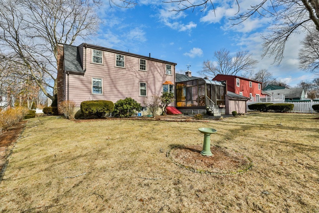 40 Hillcrest Road Wakefield, MA 01880 - Photo 37 of 40 Gallery Image 37