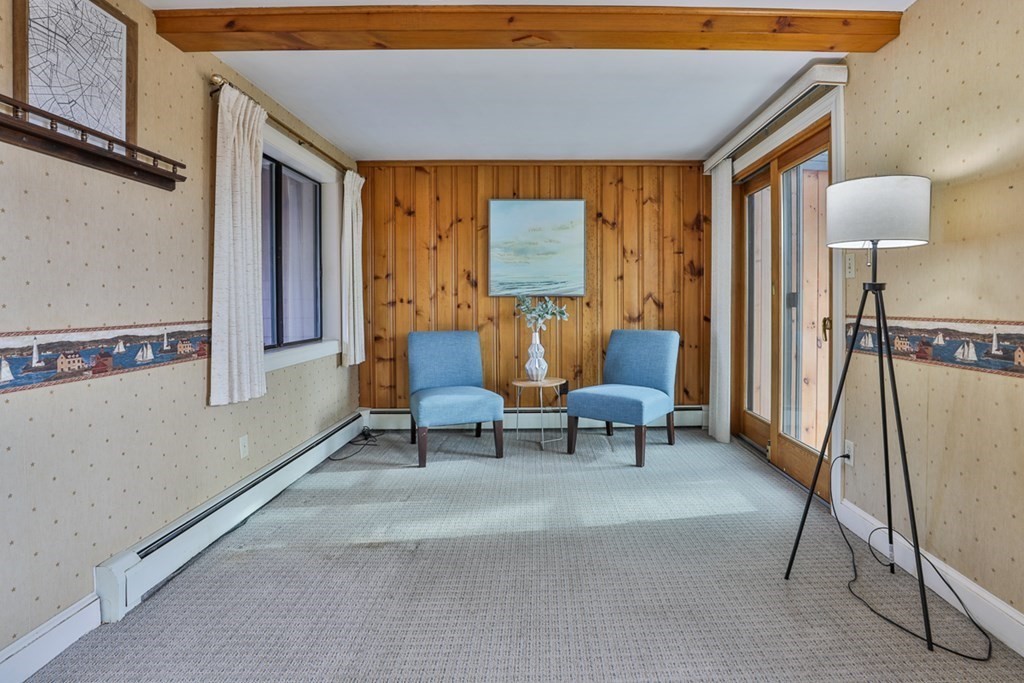 40 Hillcrest Road Wakefield, MA 01880 - Photo 8 of 40 Gallery Image 8