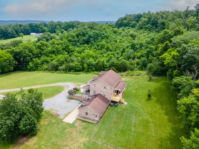$649,999 | 506 New Center Church Road, Shelbyville, TN 37160
