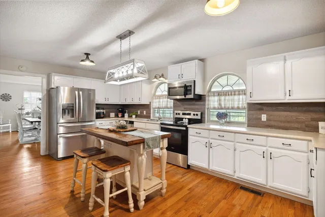 $649,999 | 506 New Center Church Road, Shelbyville, TN 37160