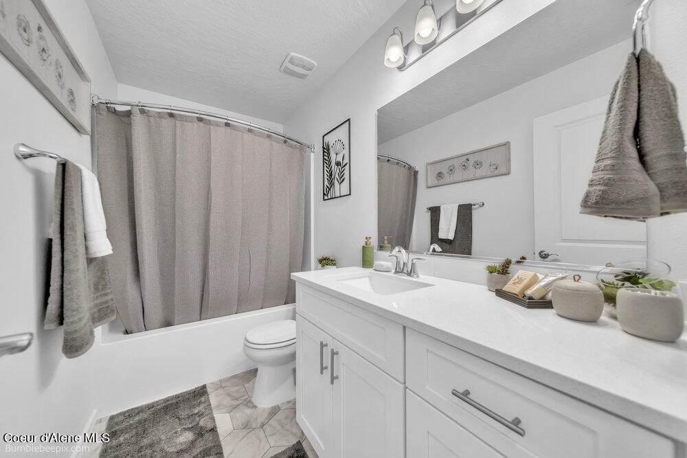 4260 North Arrowleaf Loop Post Falls, ID 83854 - Photo 25 of 28 bb193425-25_358